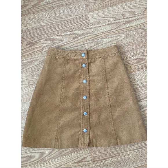 SUEDE TAN SKIRT - Picture 3 of 6